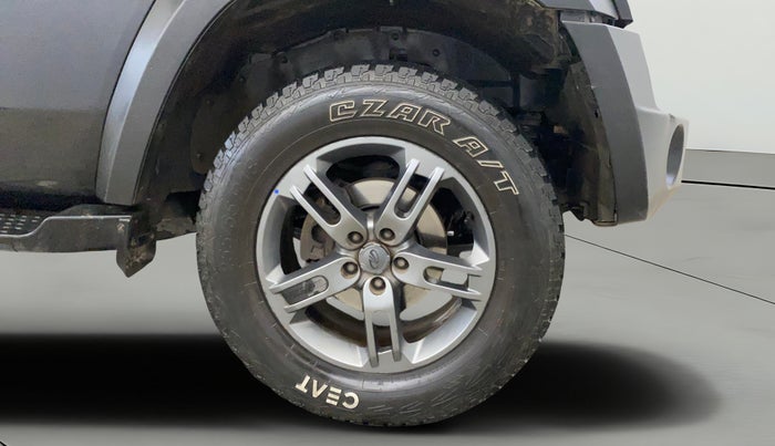 2021 Mahindra Thar LX PETROL HT 4WD AT, Petrol, Automatic, 29,926 km, Right Front Wheel