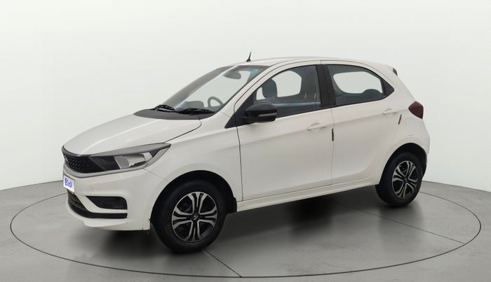 2022 Tata Tiago XT CNG, CNG, Manual, 38,996 km, Left Front Diagonal