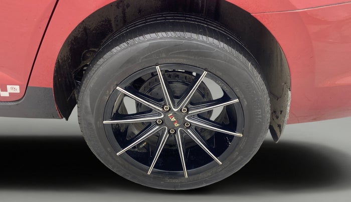 2023 Volkswagen VIRTUS TOPLINE TSI 1.0 AT, Petrol, Automatic, 79,620 km, Left Rear Wheel