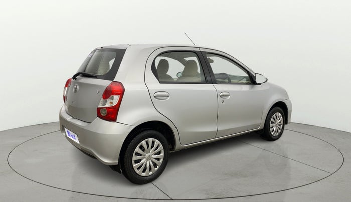 2017 Toyota Etios Liva V, Petrol, Manual, 55,771 km, Right Back Diagonal