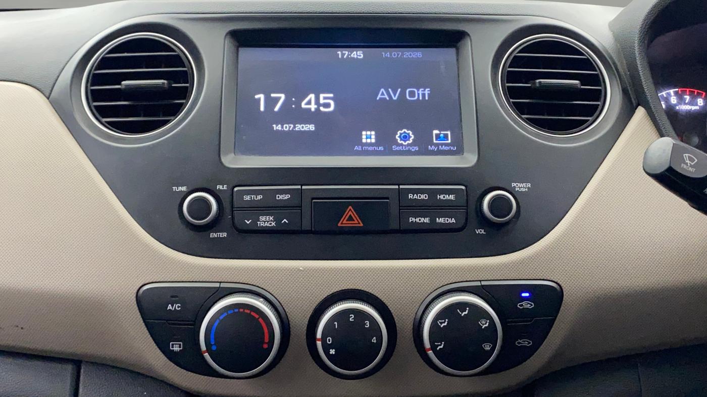 2019 Hyundai Grand i10 SPORTZ 1.2 KAPPA VTVT, Petrol, Manual, 67,982 km, Air Conditioner