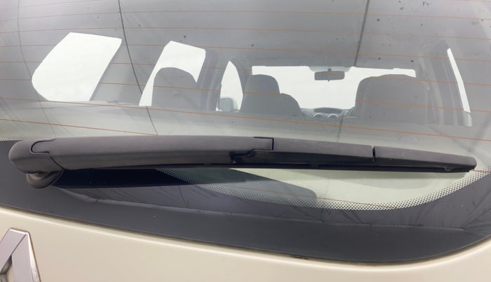 2015 Renault Duster 85 PS RXL DIESEL, Diesel, Manual, 74,695 km, Rear Wiper