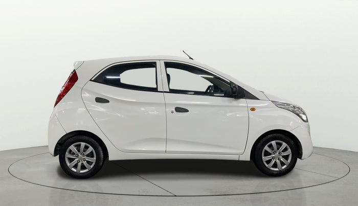 2013 Hyundai Eon MAGNA +, Petrol, Manual, 73,242 km, Right Side View