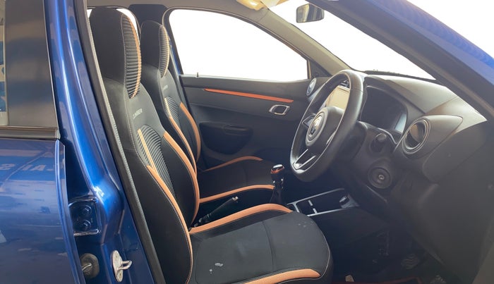 2020 Renault Kwid CLIMBER 1.0 (O), Petrol, Manual, 35,206 km, Right Side Front Door Cabin