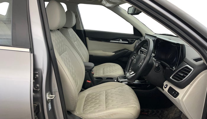 2020 KIA SELTOS HTX IVT 1.5 PETROL, Petrol, Automatic, 35,401 km, Right Side Front Door Cabin