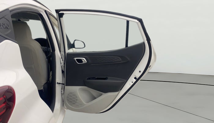 2025 Hyundai GRAND I10 NIOS SPORTZ 1.2 KAPPA VTVT, Petrol, Manual, 3,074 km, RHS Rear Door