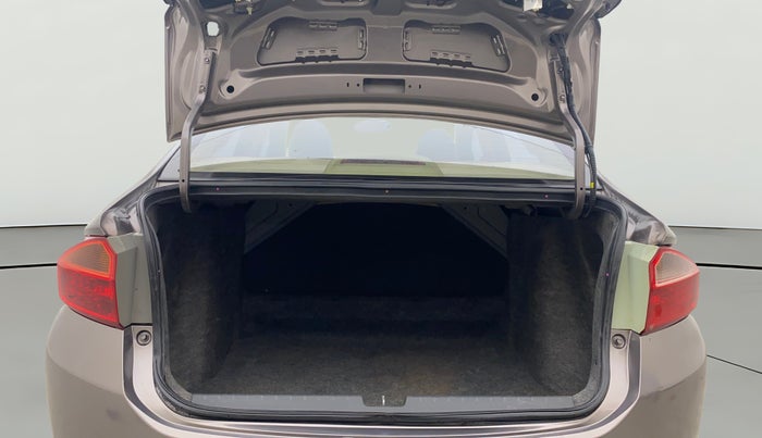 2016 Honda City 1.5L I-VTEC VX, Petrol, Manual, 79,829 km, Boot Open Zoomed View