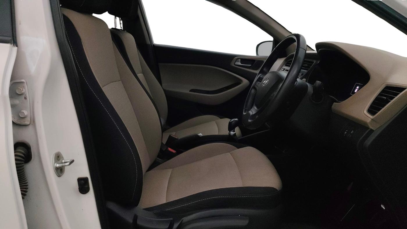2015 Hyundai Elite i20 ASTA 1.2, Petrol, Manual, 73,171 km, Right Side Front Door Cabin