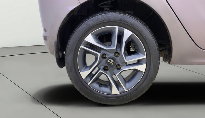 2019 Tata Tiago XZ PLUS PETROL, Petrol, Manual, 67,378 km, Right Rear Wheel