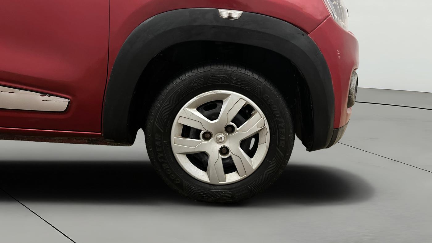 2016 Renault Kwid RXT 1.0, Petrol, Manual, 47,240 km, Right Front Wheel