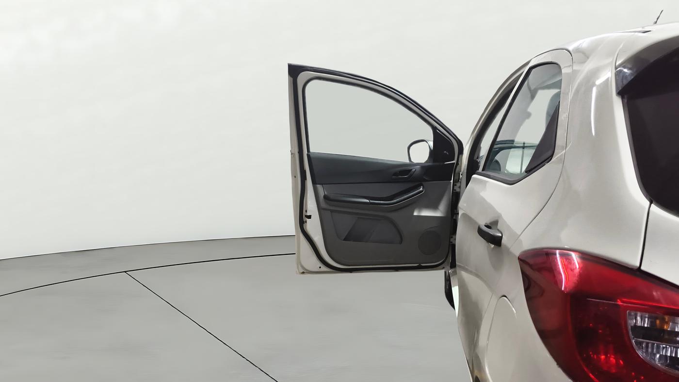 2022 Tata Tiago XM CNG, CNG, Manual, 65,111 km, LHS Front Door