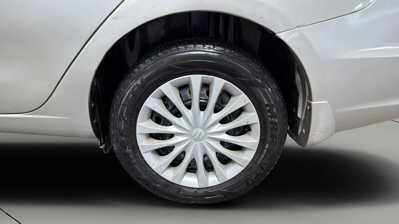 2017 Maruti Ciaz DELTA 1.4 MT PETROL, Petrol, Manual, 42,253 km, Left Rear Wheel