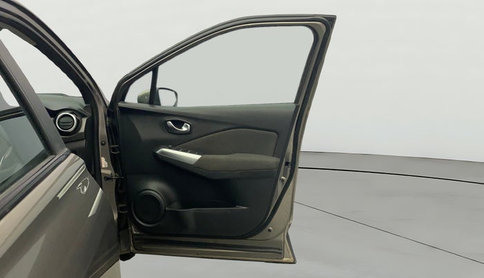 2020 Nissan Kicks XV TURBO 1.3 CVT, Petrol, Automatic, 37,765 km, RHS Front Door