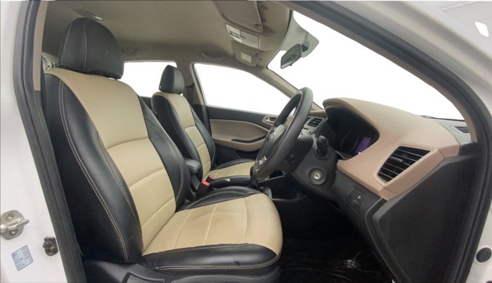 2019 Hyundai Elite i20 SPORTZ PLUS 1.2, Petrol, Manual, 53,547 km, Right Side Front Door Cabin