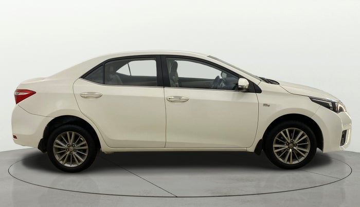 2016 Toyota Corolla Altis VL CVT PETROL, Petrol, Automatic, 67,969 km, Right Side View