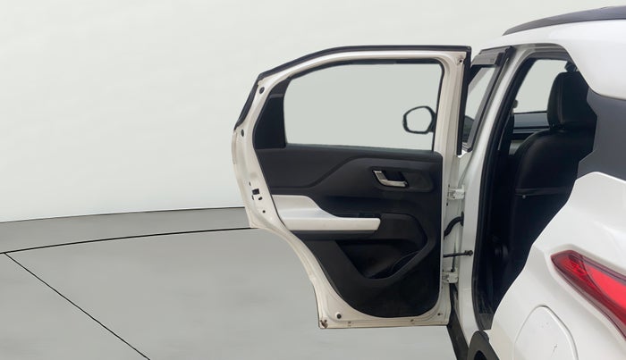 2023 Tata PUNCH CREATIVE  MT, Petrol, Manual, 44,354 km, LHS Rear Door