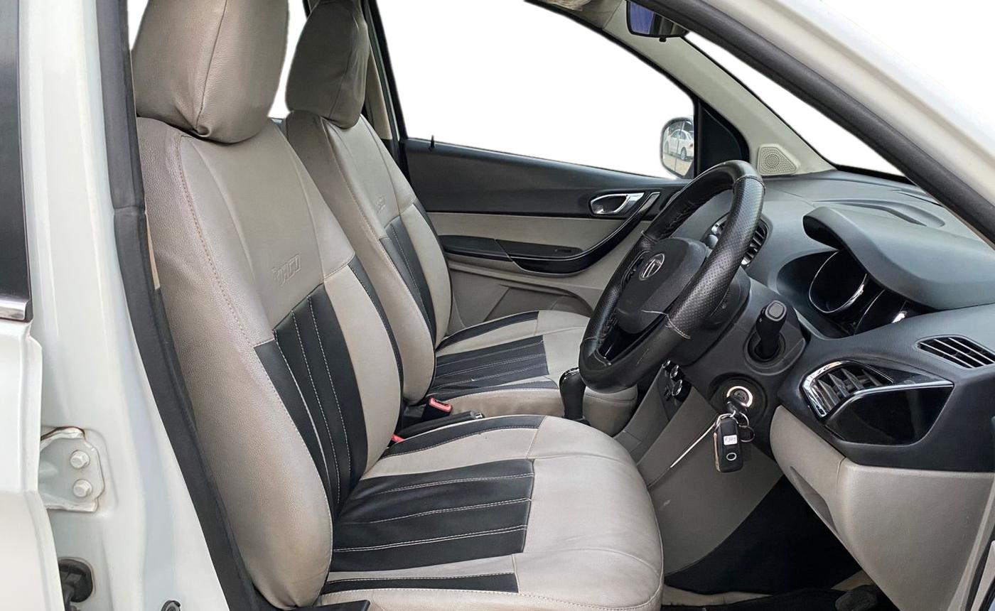 2018 Tata Tiago XZ PETROL, Petrol, Manual, 61,943 km, Right Side Front Door Cabin