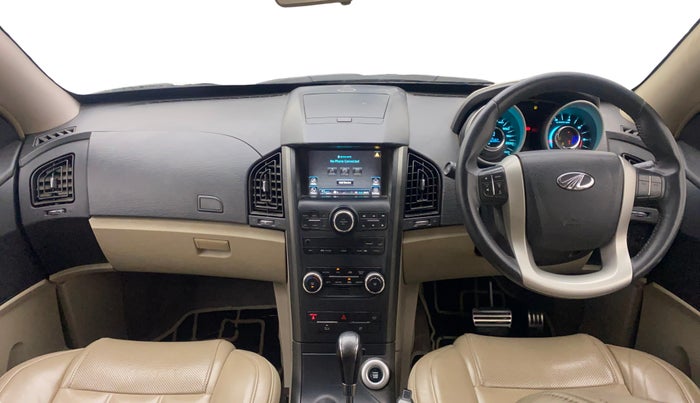 2017 Mahindra XUV500 W10 AT, Diesel, Automatic, 76,548 km, Dashboard