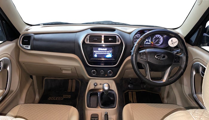 2022 Mahindra BOLERO NEO N10 R, Diesel, Manual, 1,14,913 km, Dashboard