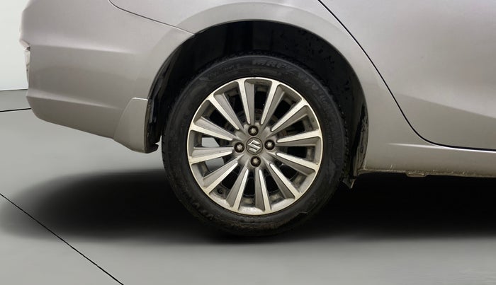 2021 Maruti Ciaz ALPHA  AT 1.5 SHVS PETROL, Petrol, Automatic, 53,305 km, Right Rear Wheel