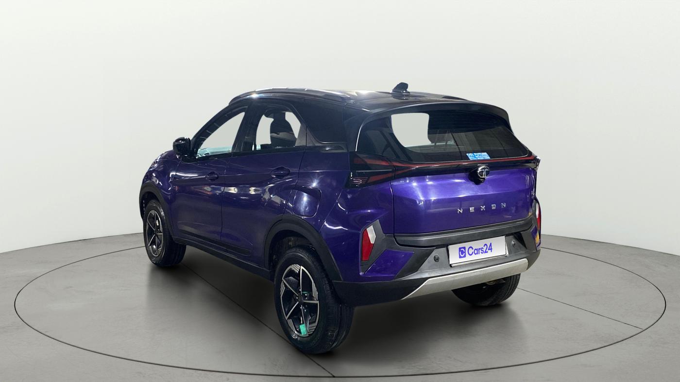 2024 Tata NEXON FEARLESS PURPLE + SUNROOF DCA DUAL TONE 1.2 PETROL, Petrol, Automatic, 14,133 km, Left Back Diagonal