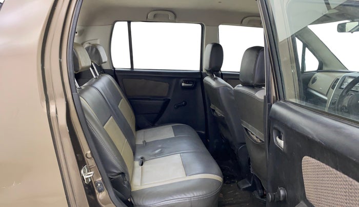 2013 Maruti Wagon R 1.0 LXI, Petrol, Manual, 36,949 km, Right Side Rear Door Cabin