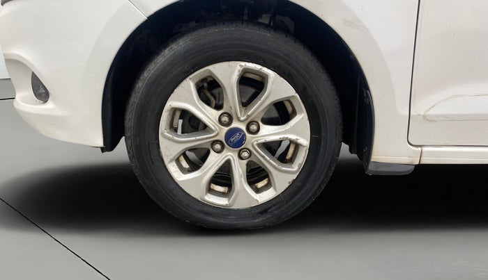 2016 Ford New Figo TITANIUM 1.2 PETROL MT, Petrol, Manual, 1,32,597 km, Left Front Wheel