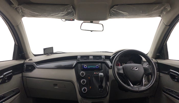 2017 Mahindra Kuv100 K4 6 STR, Petrol, Manual, 23,446 km, Dashboard