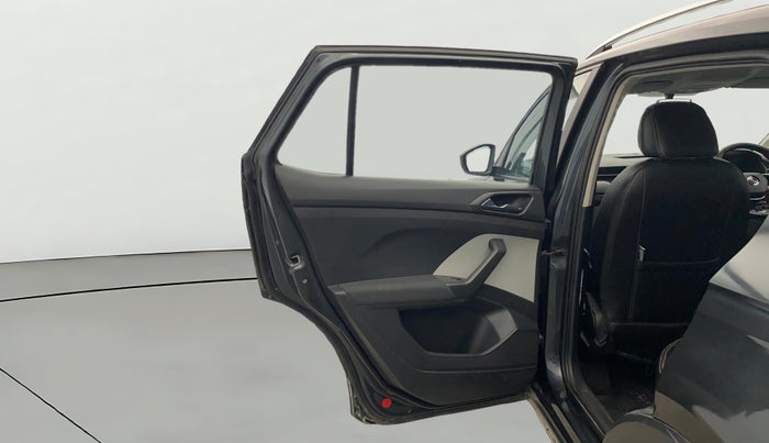 2023 Skoda KUSHAQ AMBITION 1.5 TSI DSG, Petrol, Automatic, 32,725 km, LHS Rear Door