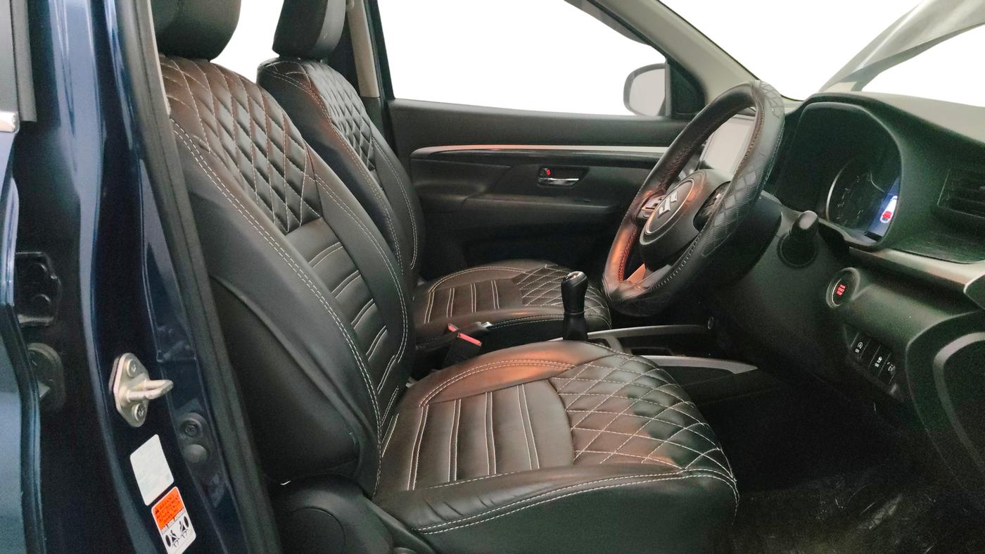 2022 Maruti XL6 ZETA MT, Petrol, Manual, 18,459 km, Right Side Front Door Cabin