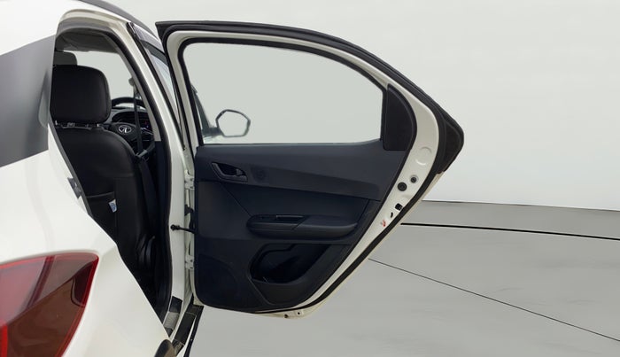 2023 Tata TIAGO NRG XZ MT, Petrol, Manual, 14,397 km, RHS Rear Door