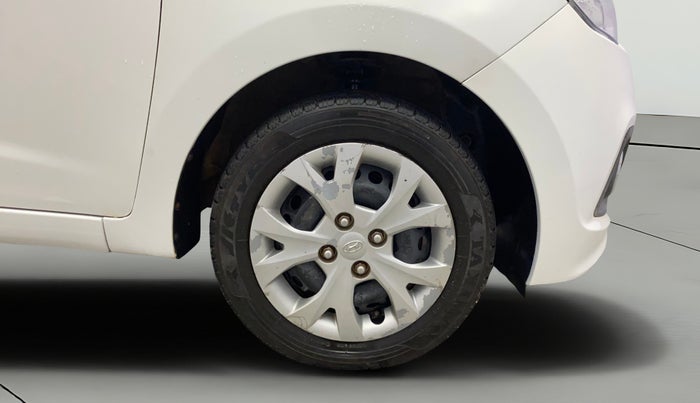 2016 Hyundai Grand i10 MAGNA 1.2 KAPPA VTVT, Petrol, Manual, 99,716 km, Right Front Wheel