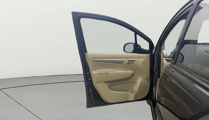 2014 Maruti Ertiga ZXI, Petrol, Manual, 67,372 km, LHS Front Door