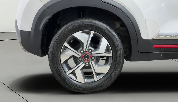 2020 KIA SONET GTX PLUS 1.5 AT, Diesel, Automatic, 86,738 km, Right Rear Wheel