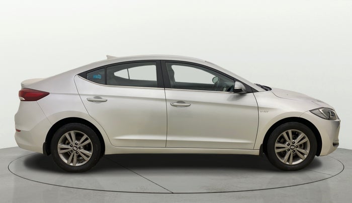 2017 Hyundai New Elantra 2.0 SX AT PETROL, Petrol, Automatic, 51,814 km, Right Side View