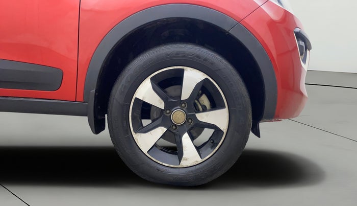 2019 Tata NEXON XZA PLUS PETROL DUAL TONE, Petrol, Automatic, 37,426 km, Right Front Wheel