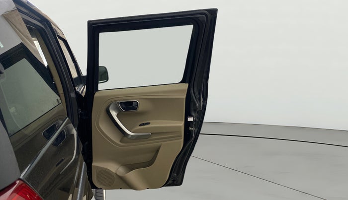 2022 Mahindra BOLERO NEO N10 R, Diesel, Manual, 43,217 km, RHS Rear Door