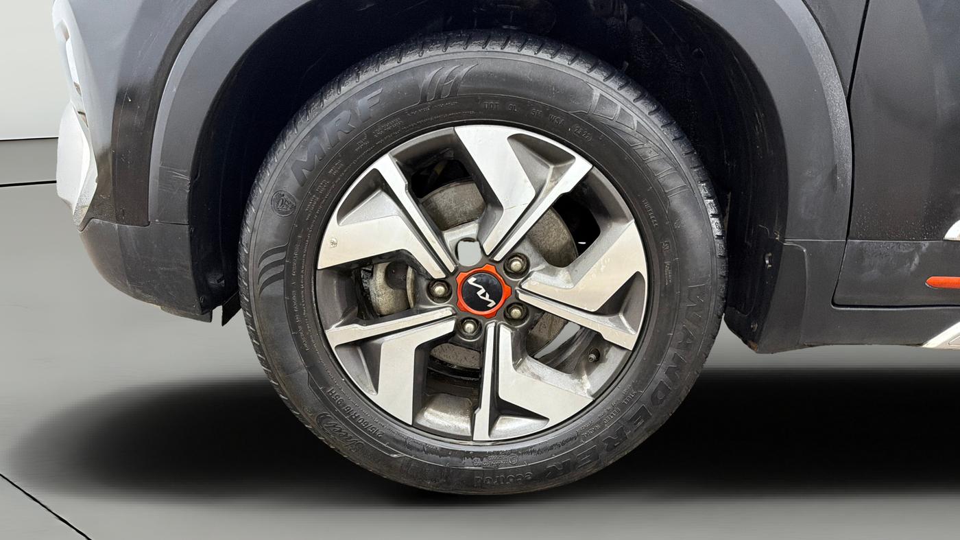 2022 KIA SONET HTX ANNIVERSARY EDITION 1.0 IMT, Petrol, Manual, 75,110 km, Left Front Wheel