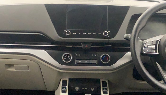 2023 KIA CARENS PRESTIGE 1.5 PETROL 7 STR, Petrol, Manual, 28,269 km, Air Conditioner