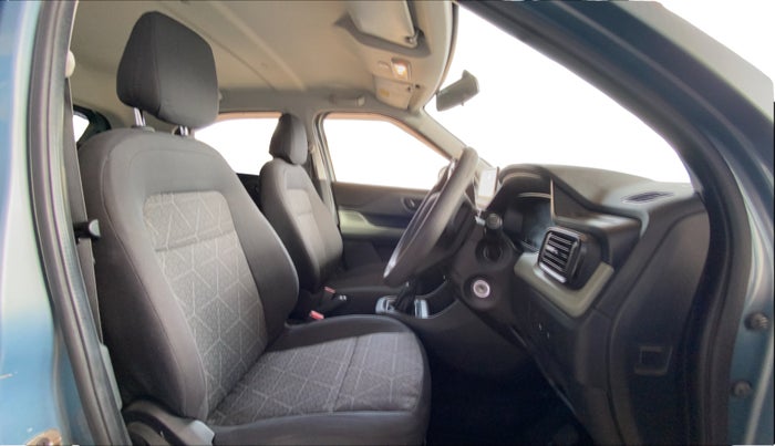 2022 Tata PUNCH ADVENTURE MT, Petrol, Manual, 67,371 km, Right Side Front Door Cabin