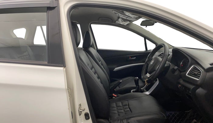 2021 Maruti S Cross ZETA 1.5, Petrol, Manual, 52,559 km, Right Side Front Door Cabin