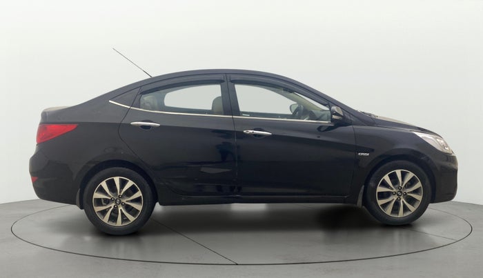 2014 Hyundai Verna FLUIDIC 1.6 CRDI SX OPT, Diesel, Manual, 51,472 km, Right Side View
