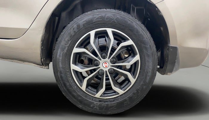 2017 Maruti Swift Dzire VDI, Diesel, Manual, 76,206 km, Left Rear Wheel