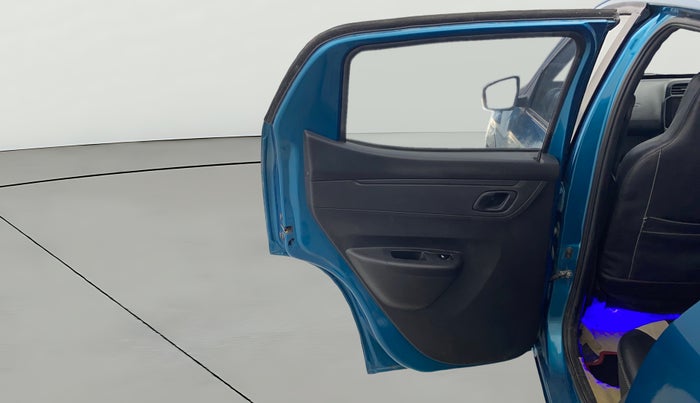 2022 Renault Kwid RXT 1.0 AMT, Petrol, Automatic, 18,072 km, LHS Rear Door