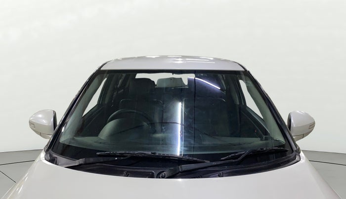 2012 Maruti Swift ZXI, Petrol, Manual, 85,162 km, Front Windshield
