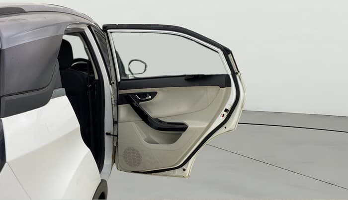 2022 Tata NEXON XZA PLUS SUNROOF DUAL TONE PETROL, Petrol, Automatic, 19,875 km, RHS Rear Door