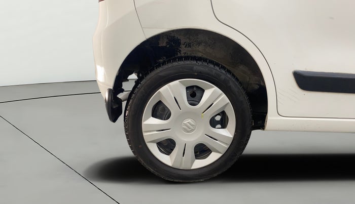 2018 Maruti Wagon R 1.0 VXI, Petrol, Manual, 30,643 km, Right Rear Wheel