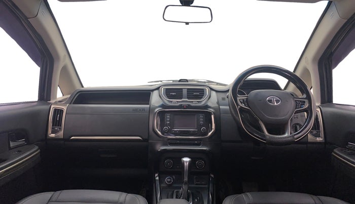 2017 Tata Hexa XTA 4X2 7 STR, Diesel, Automatic, 1,39,861 km, Dashboard