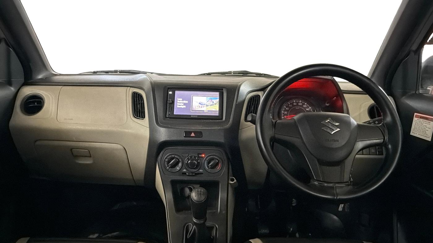 2022 Maruti New Wagon-R LXI CNG 1.0, CNG, Manual, 17,821 km, Dashboard