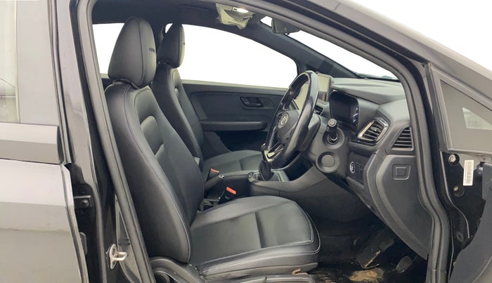 2022 Tata ALTROZ XT DIESEL DARK EDITION, Diesel, Manual, 72,049 km, Right Side Front Door Cabin
